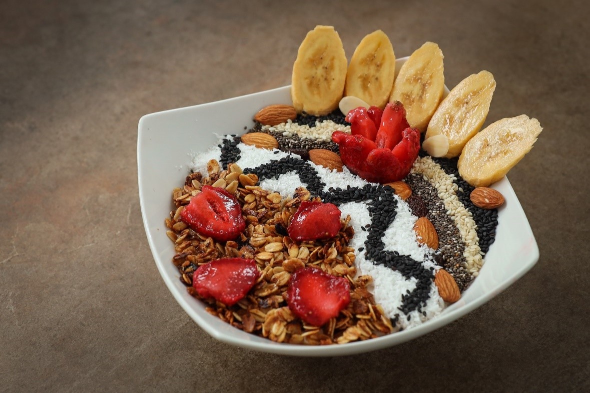 Strawberry Smoothie Bowl (P199)