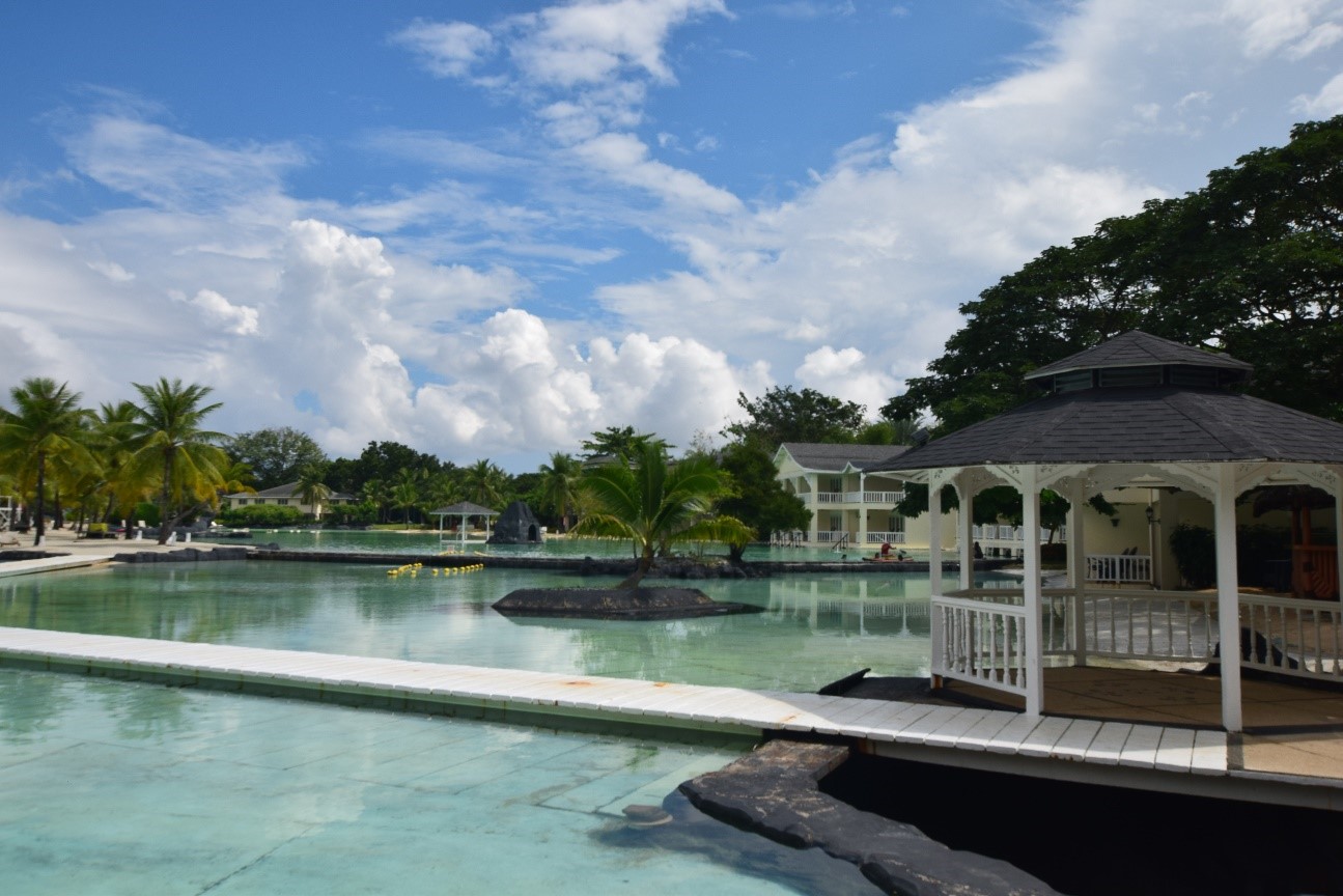 All of their 4 saltwater lagoons are open, as well as 3 of their 4 freshwater pools. The Savannah freshwater swimming pool is still currently under reconstruction and will be ready by the 2nd week of February.