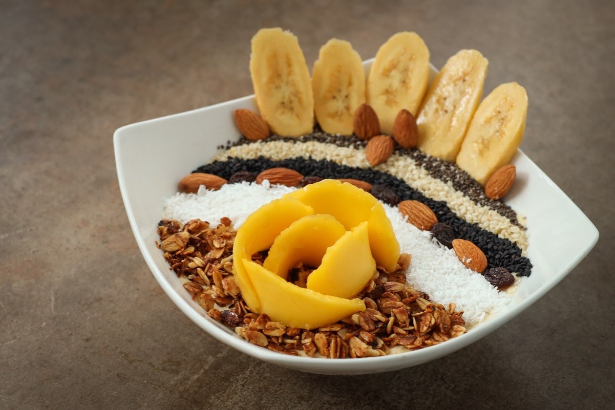 Mango Smoothie Bowl (P199)