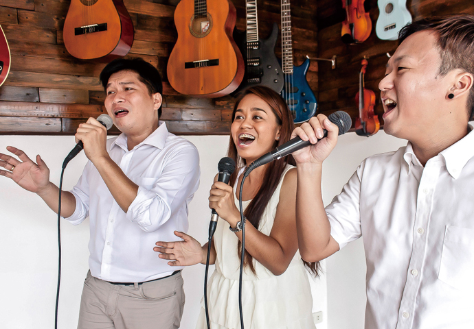 Cebuanos Love Singing!