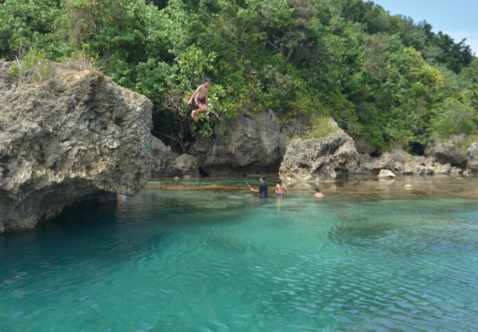 フィリピンのサーファー天国　シャルガオ島