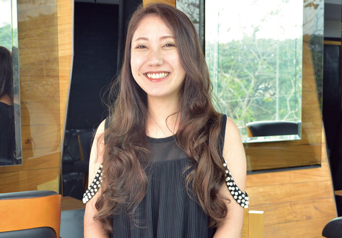 A popular hair & nail salon that can answer any high aesthetic request.
