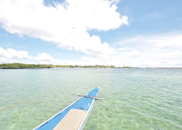 The spreading blue seas, spotted with hot spots〜 To the southernmost tip of Mactan Island, Cordova〜