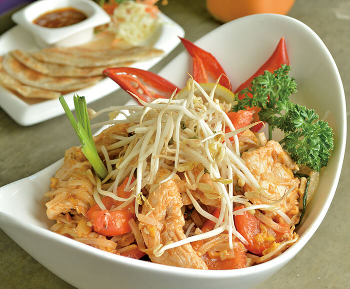 Chicken Pad Thai  P350