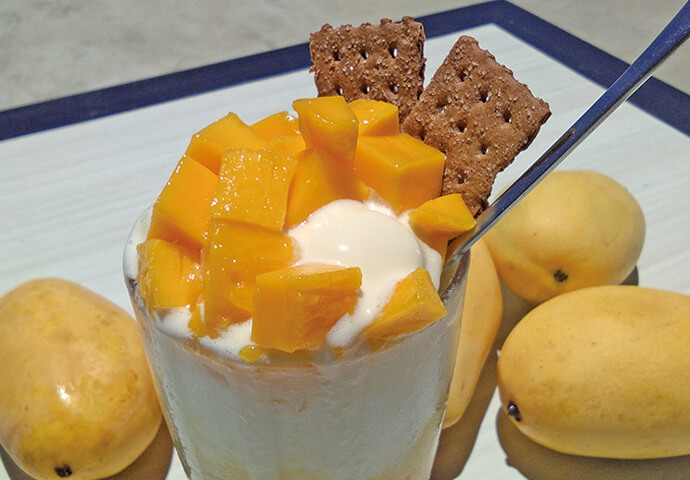 Fresh & Sweet Dessert Mango Gaze Delight P250