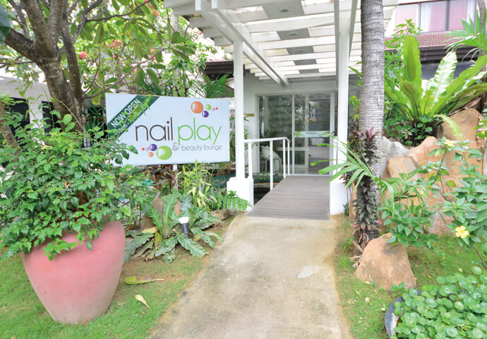 Nail Play & Beauty Lounge