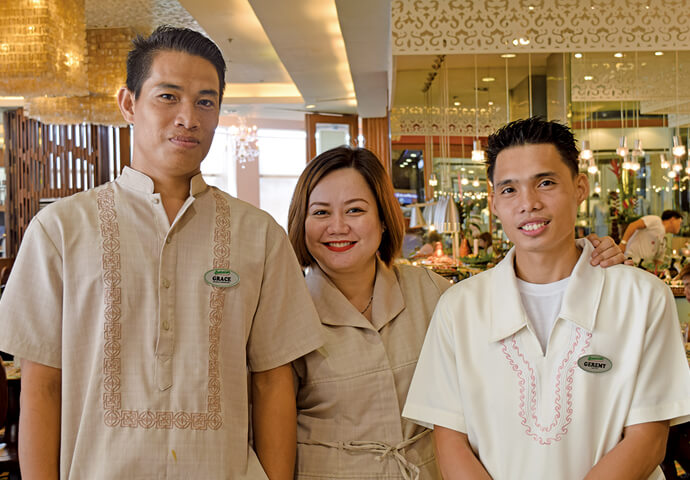"Come and discover the richness of Filipino cuisine!"