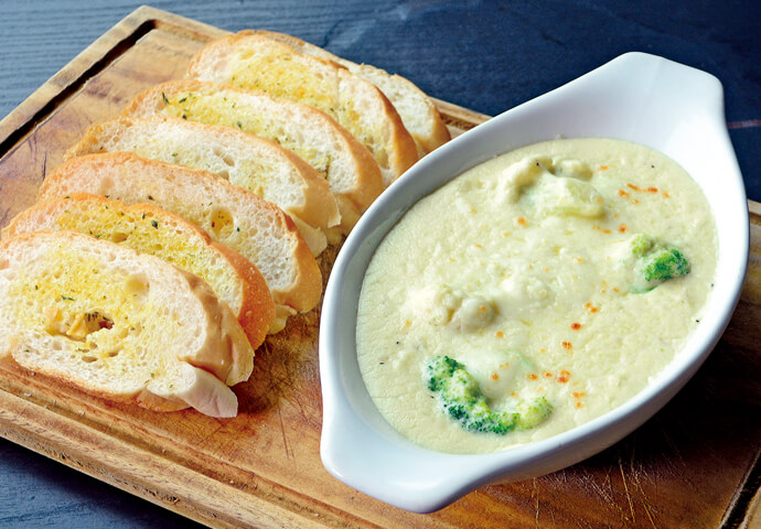Broccoli & Cauliflower Cheese Dip