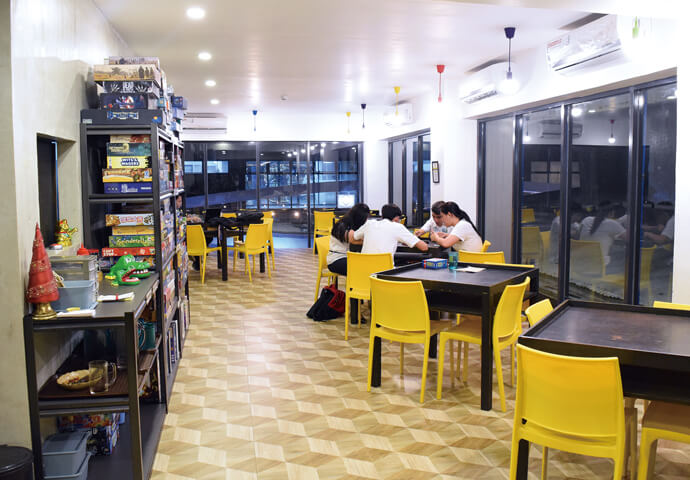 Dice Kong Board Game Café